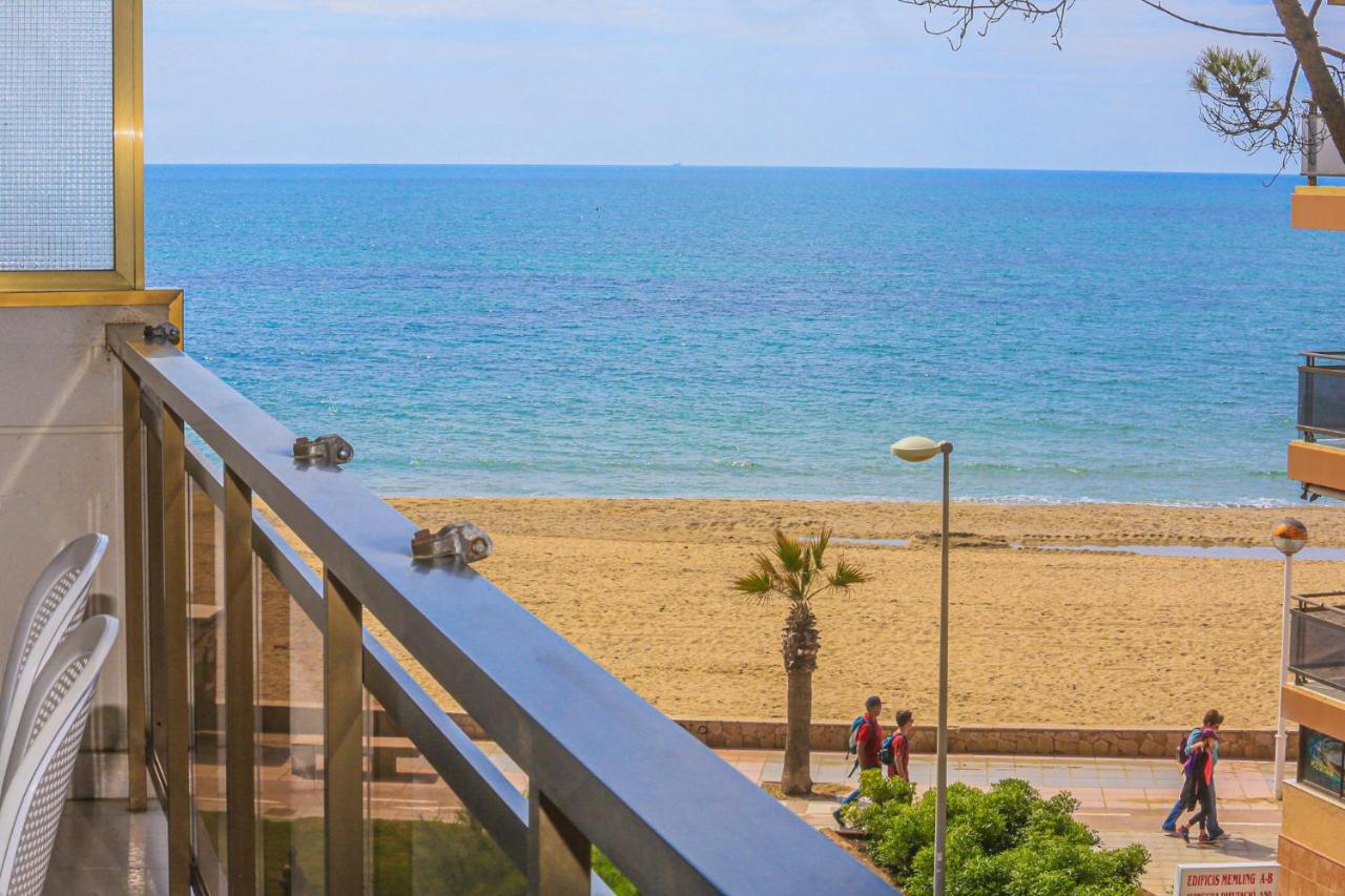 Txingudi Apartment Cambrils Bagian luar foto