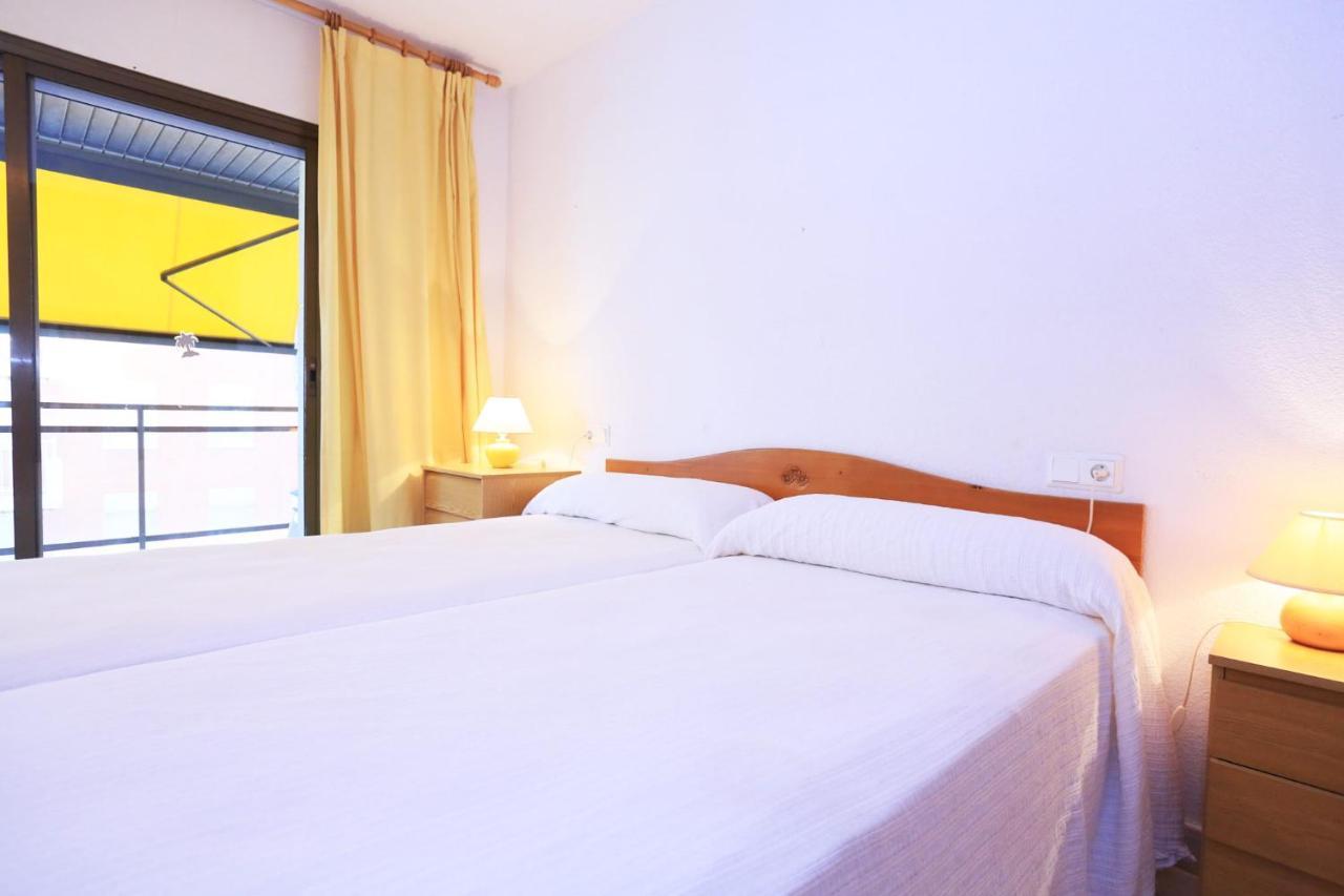 Txingudi Apartment Cambrils Bagian luar foto