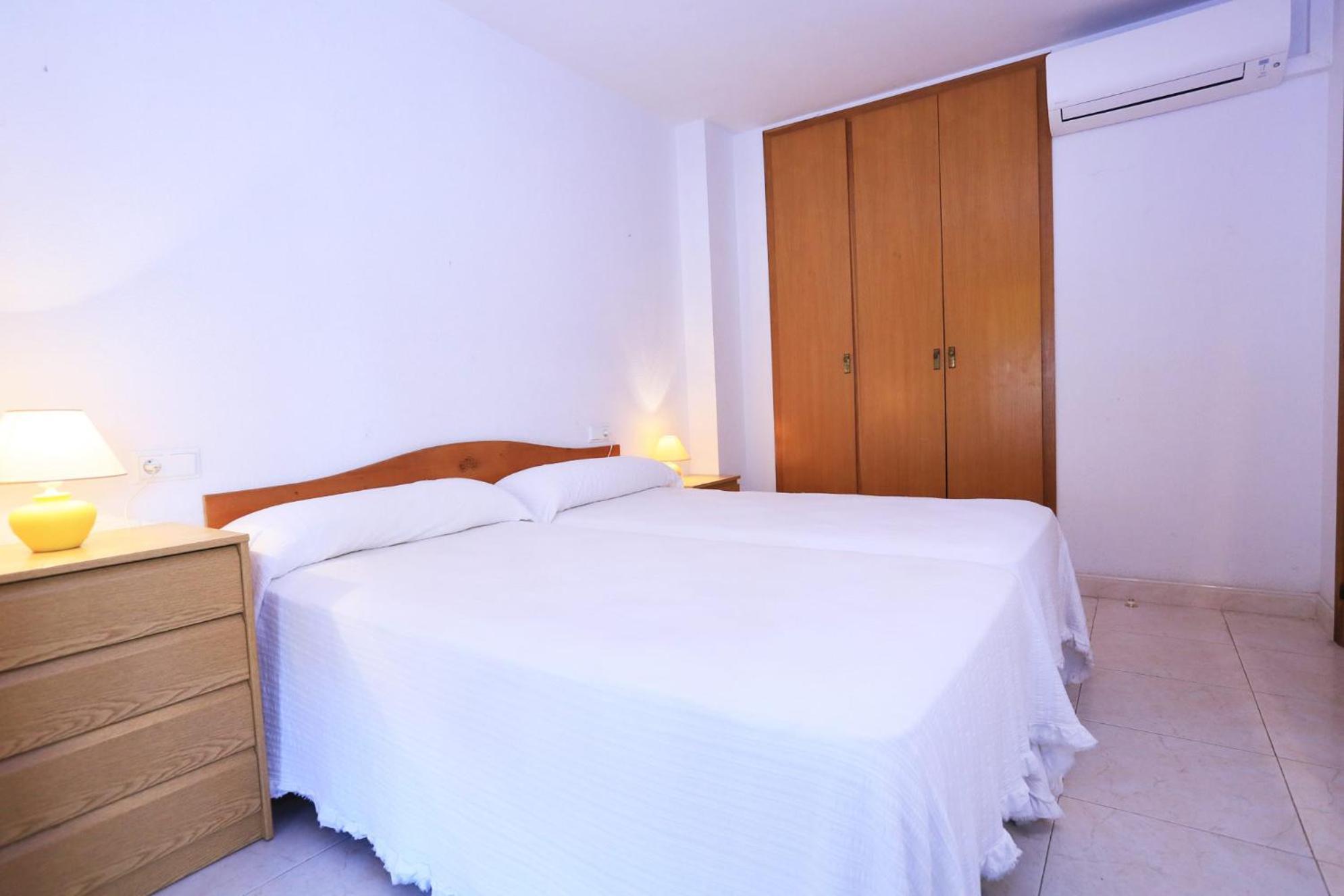 Txingudi Apartment Cambrils Bagian luar foto